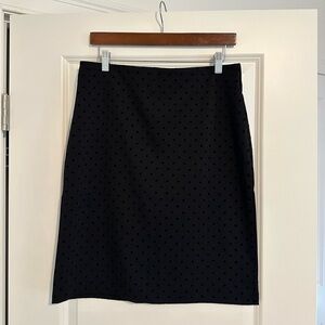 Short black skirt